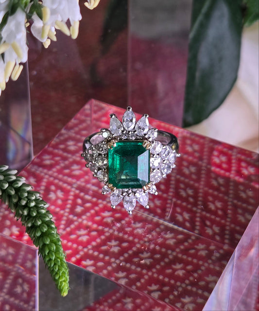 Statement Ring with 3.11ct Zambian Emerald with Diamonds | Emerald City Skyline